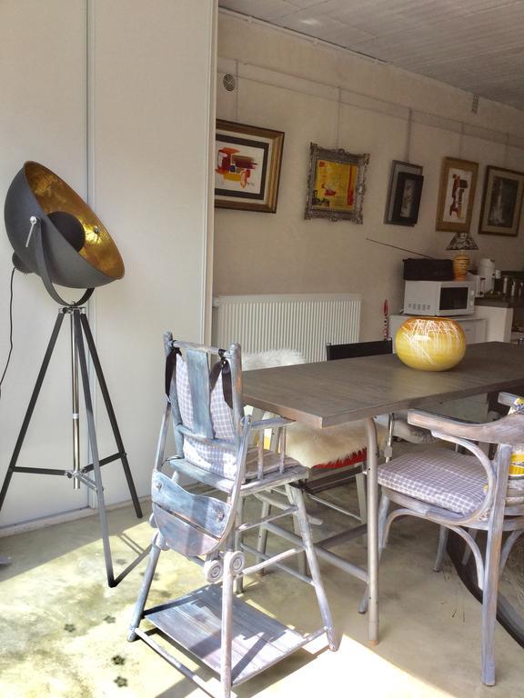 Loft Atypique Bed and Breakfast Villeneuve-de-Rivière Buitenkant foto